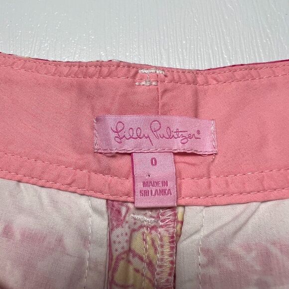 Lilly Pulitzer Chum Bucket Shorts SIZE 0 WAIST 29 Red Pink Floral RUNS LARGE - Picture 6 of 10